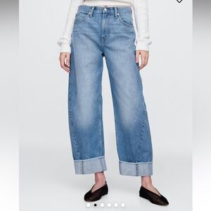 Gap Hi Rise Cuffed Barrel Leg Jeans 30